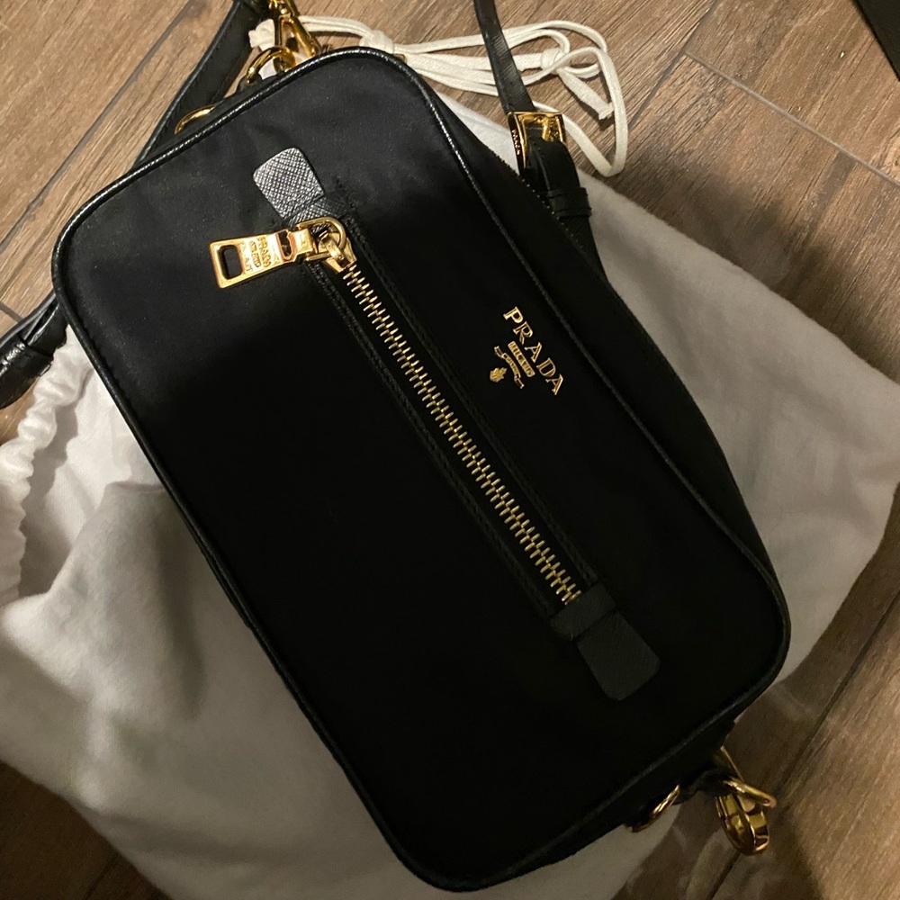Prada bag black crossbody super practical